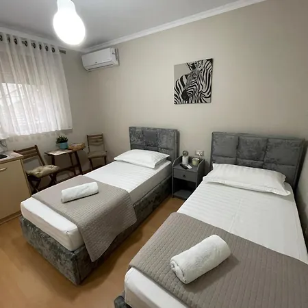 Apartament Andi's 2
